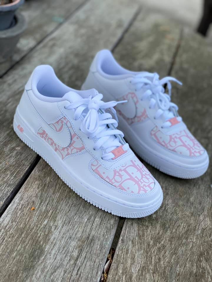 Dior - Pink + White