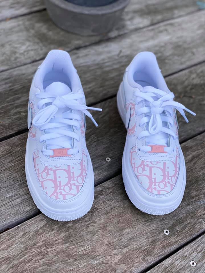 Dior - Pink + White