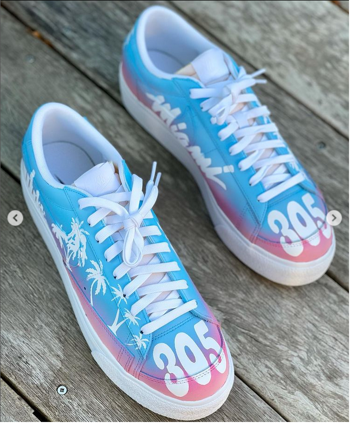305 - Pink + Blue